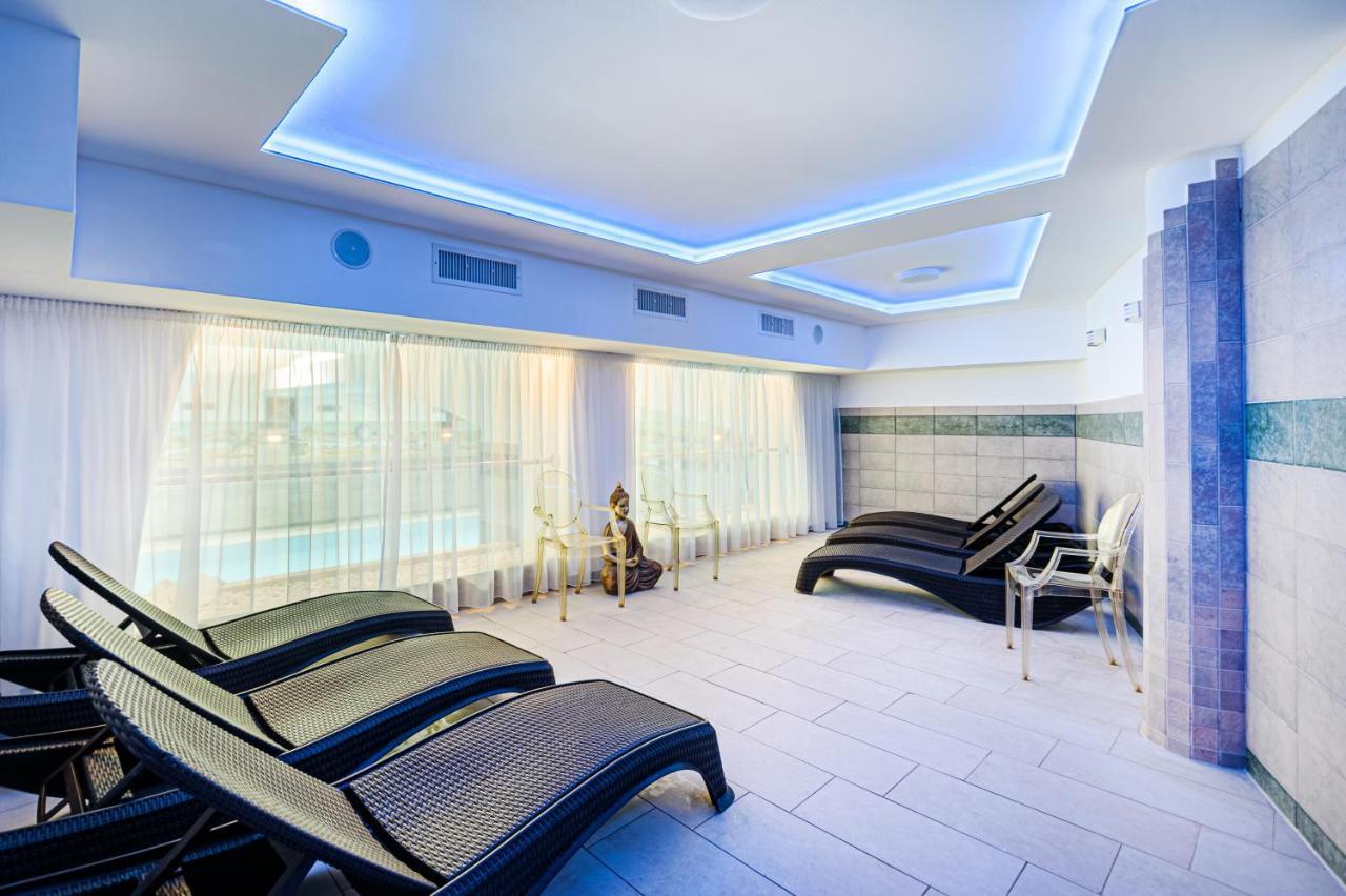Holiday Club Apartman Hotel Хевіз Екстер'єр фото